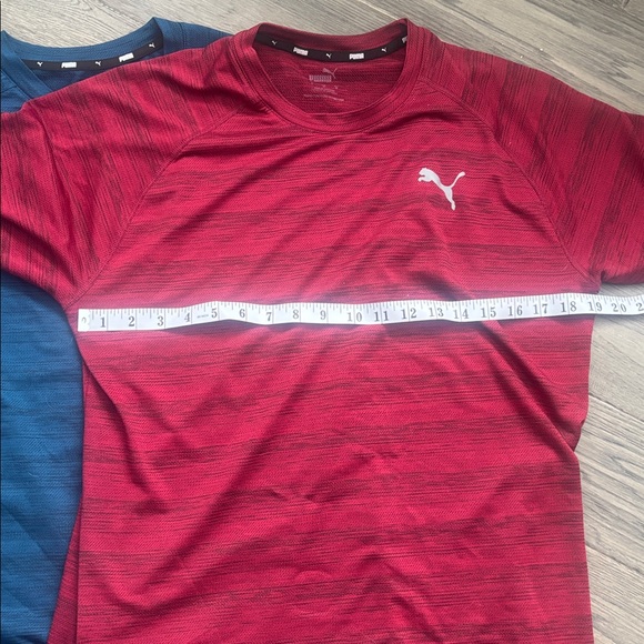 Puma | Bundle of Red, Blue, and Gray Short Sleeve Tees Size Medium - Picture 4 of 12
